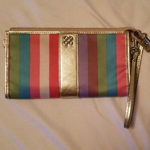 Legacy Wristlet